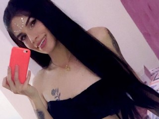 alejandra_queen20