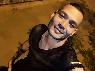 ARONLEWISX