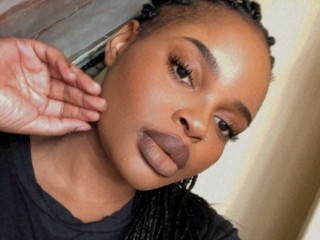 BustyCathy123