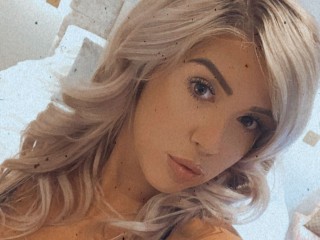 MichelleHomes's Cam show and profile