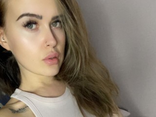 LadyScarlettXUK