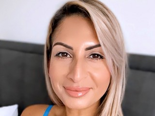 UK_Pakistani_Milf thumb