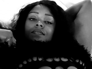 DamnDee2Thicke