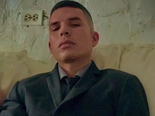 Capone333