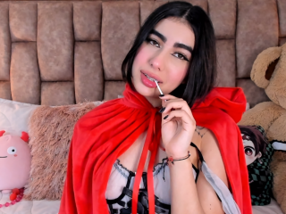 adelinejhoness on Streamate