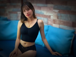 ZoeCartier18's Cam show and profile