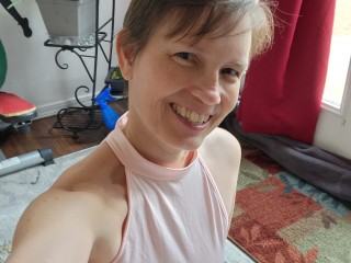 AuroraWillowsYogaMilf picture 1
