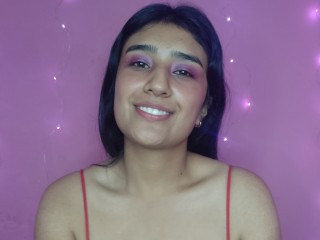 Nahomi_Evans19 on Streamate