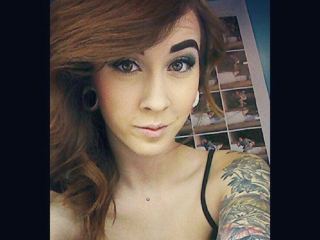 Caraline_Mae