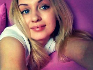 Alessa_Blond