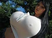 BigBustyStar
