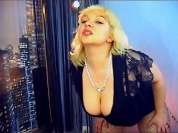 MissBigBoobs