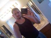 hotguy1985