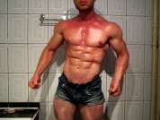 hunkymuscle