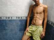 DRAKEHOTBODY
