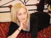 FreakyNina