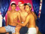 3NAKEDsexyBOYS