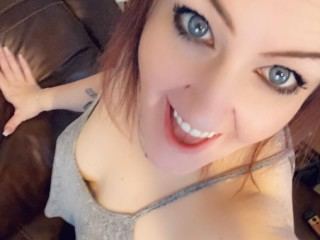 EmmLynn Nude on Live Sex Cam & Free Porn Chat (Girl) | Jerkmate