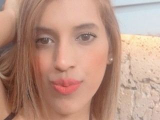 sarablanco Se Desnuda en Vivo, Webcam Chica y Chat de Sexo | Jerkmate