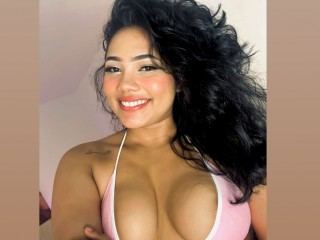 LunaCocoa Nude on Live Sex Cam Girl & Webcam Chat | Jerkmate