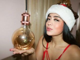 Cámaras porno en directo Massive boobs | SinParty