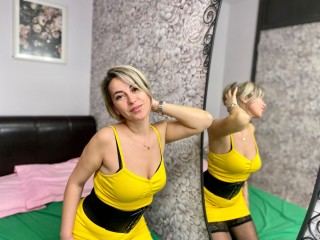 ANABBELEx Nude on Live Sex Cam Girl and Webcam Chat | Jerkmate