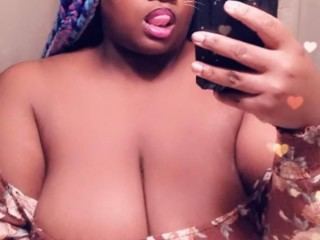 Cámaras porno en directo Big tits | SinParty