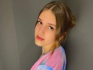 alinababygirl's profile picture