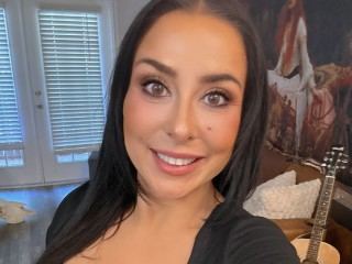 ReneaRaynes Live Porn Model Profile