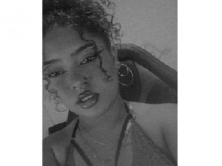 kassandraa19's profile picture – Girl on Jerkmate
