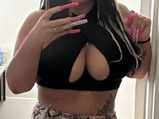 Sexywifekat23 Live Cam