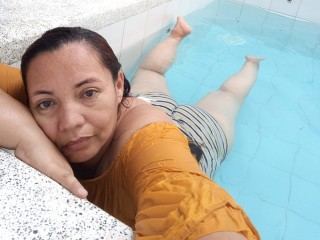 mariana109's profile picture – Girl on Jerkmate