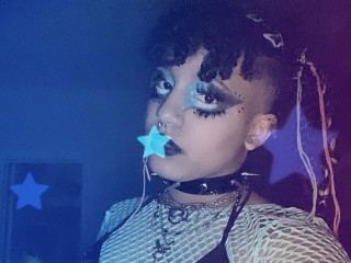 Chat with Sexy and Slutty Cam Big tits live free on Slutroulette