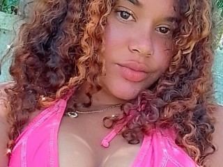 roxxane_latinass's profile picture – Girl on Jerkmate