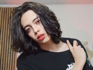 denial_v's profile picture