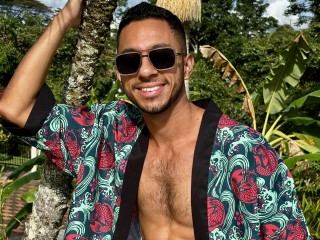 LelouchMaster Live Porn Model Profile
