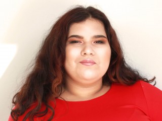 MerianCaldwell webcam girl as a performer. Gallery photo 2.