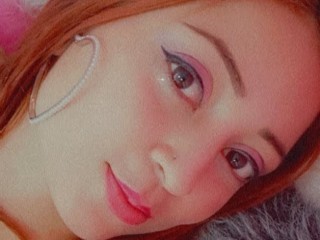 nicolletgriezman webcam girl as a performer. Gallery photo 1.