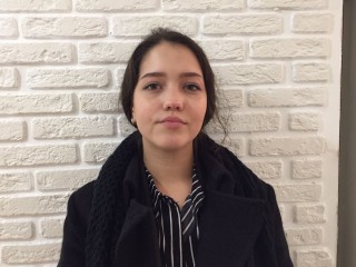 KianaBonny webcam girl as a performer. Gallery photo 1.