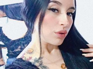 valery_monsalve webcam girl as a performer. Gallery photo 1.