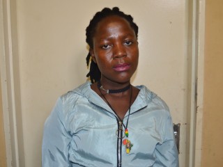 AfroEbonyBoo webcam girl as a performer. Gallery photo 2.