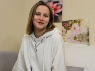 JudithDyoson webcam girl as a performer. Gallery photo 3.