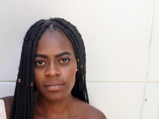 Kristhinn webcam girl as a performer. Gallery photo 2.