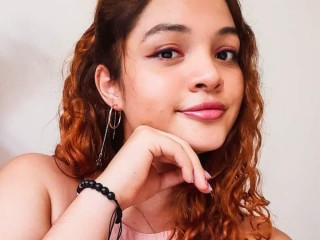 Brianakawai webcam girl as a performer. Gallery photo 2.