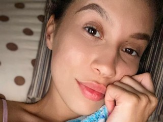 Tina_Ames webcam girl as a performer. Gallery photo 1.