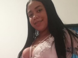 MerlinaLorens webcam girl as a performer. Gallery photo 1.