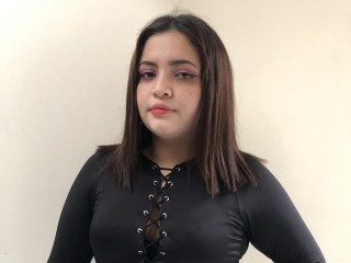 IsabellaMorton webcam girl as a performer. Gallery photo 1.