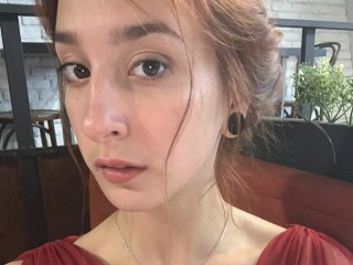 Wonderwilma webcam girl as a performer. Gallery photo 1.