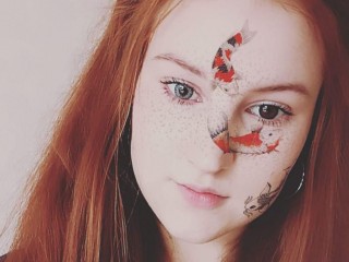 OliviaBloom webcam girl as a performer. Gallery photo 4.