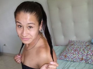 VALERI_ROUGE webcam girl as a performer. Gallery photo 1.